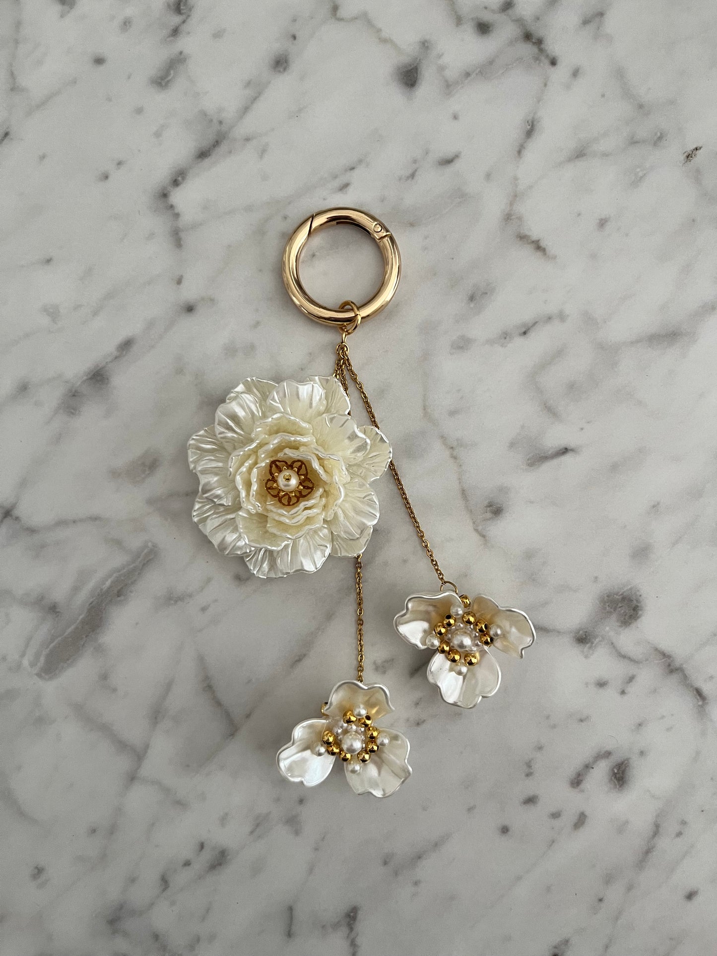 FLOWER BAG CHARM