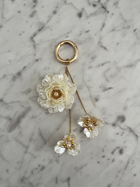 FLOWER BAG CHARM